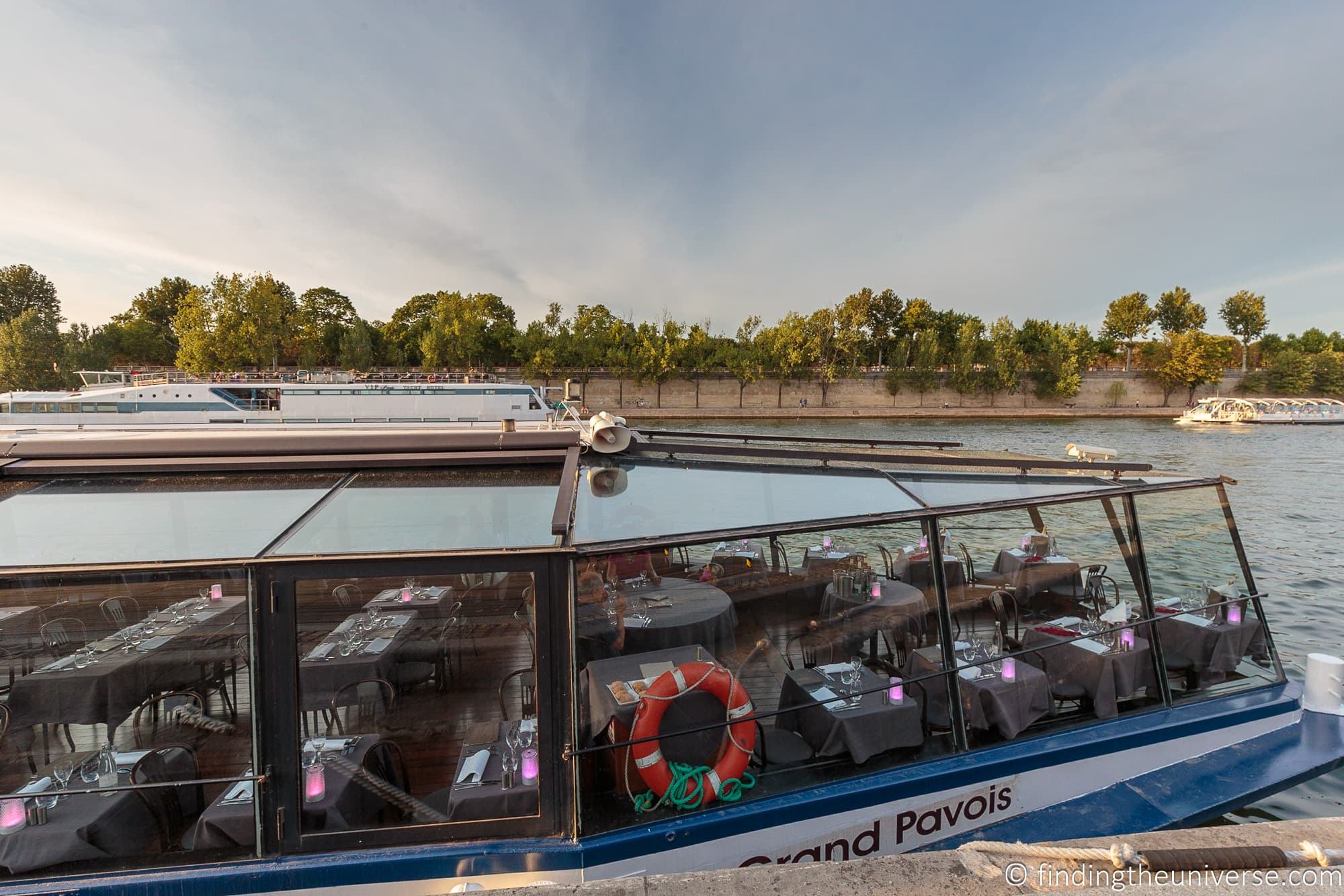 Marina de Paris Dinner Cruise River Seine